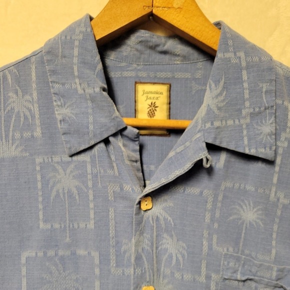 Silk Palm Tree Tropical Shirt‎ Wooden Buttons Vacation Cruise Men's XL - Picture 3 of 9